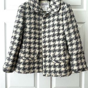 Authentic Chanel Tweed 98A Jacket Sz36